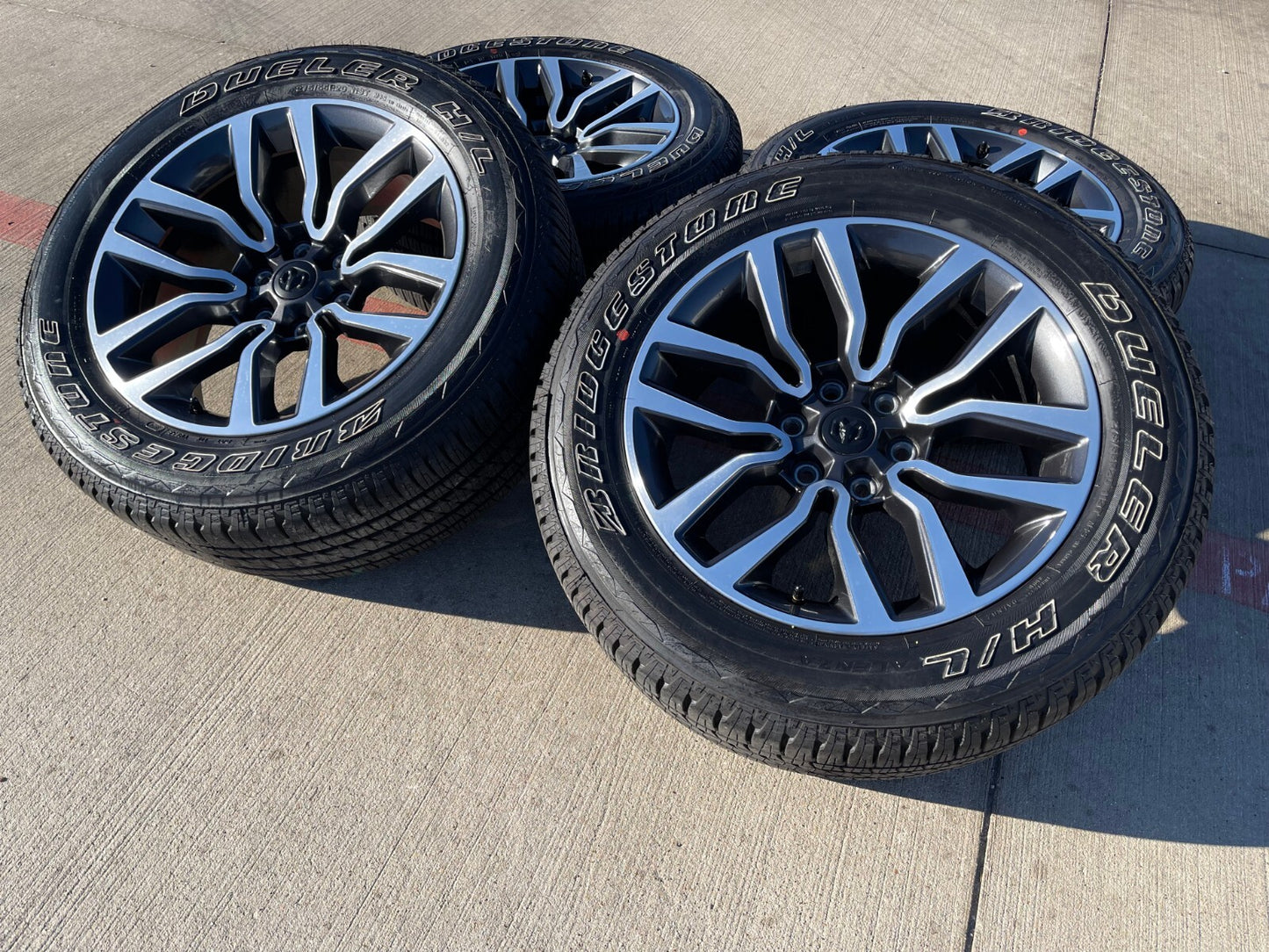 20" Dodge Ram 1500 OEM Laramie Long Horn wheels rims tires 2024 2025 NEW