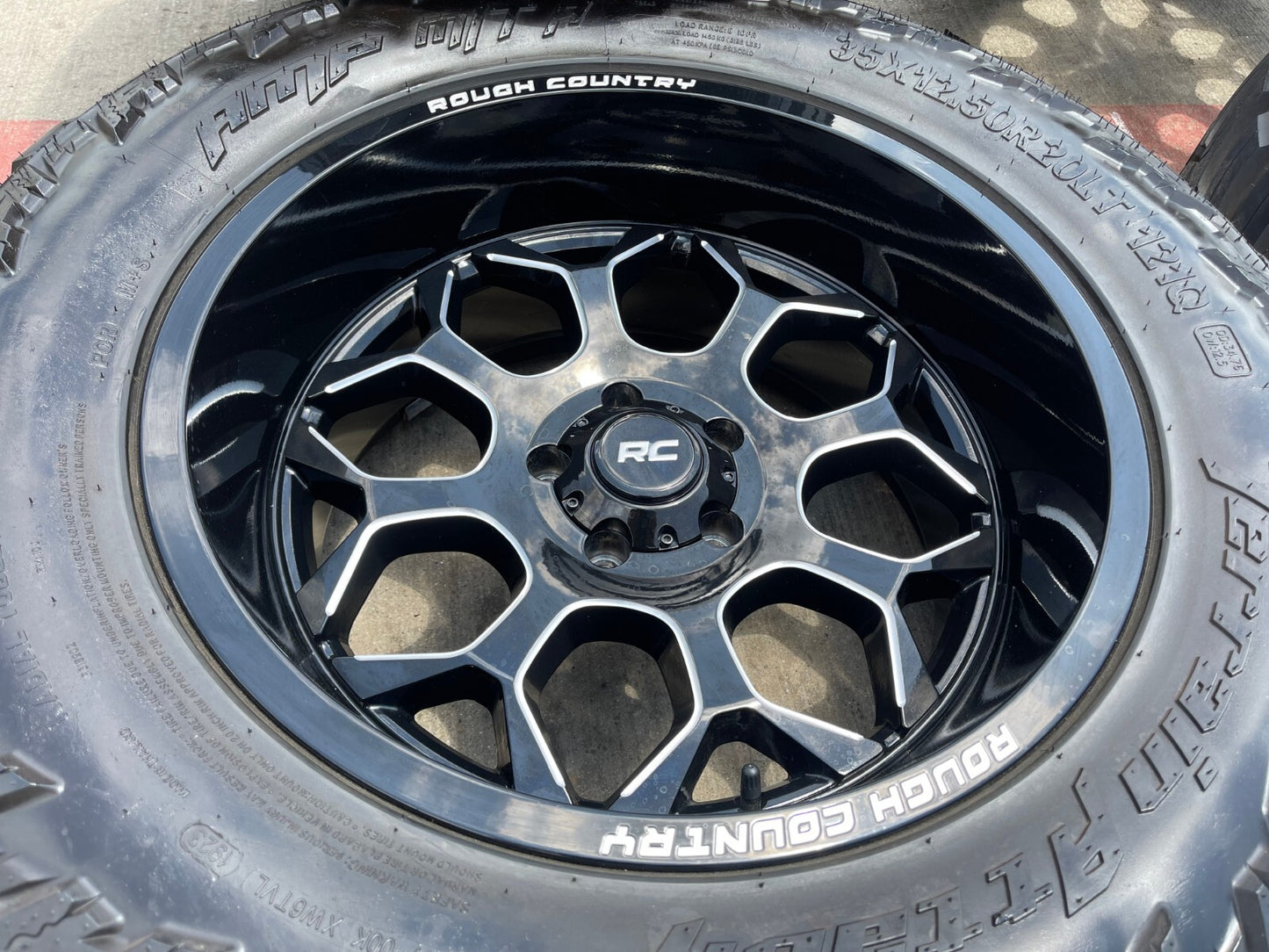 20x10 20" Rough Country 96 Series Jeep Wrangler Gladiator 5x127 5x5 wheels rims