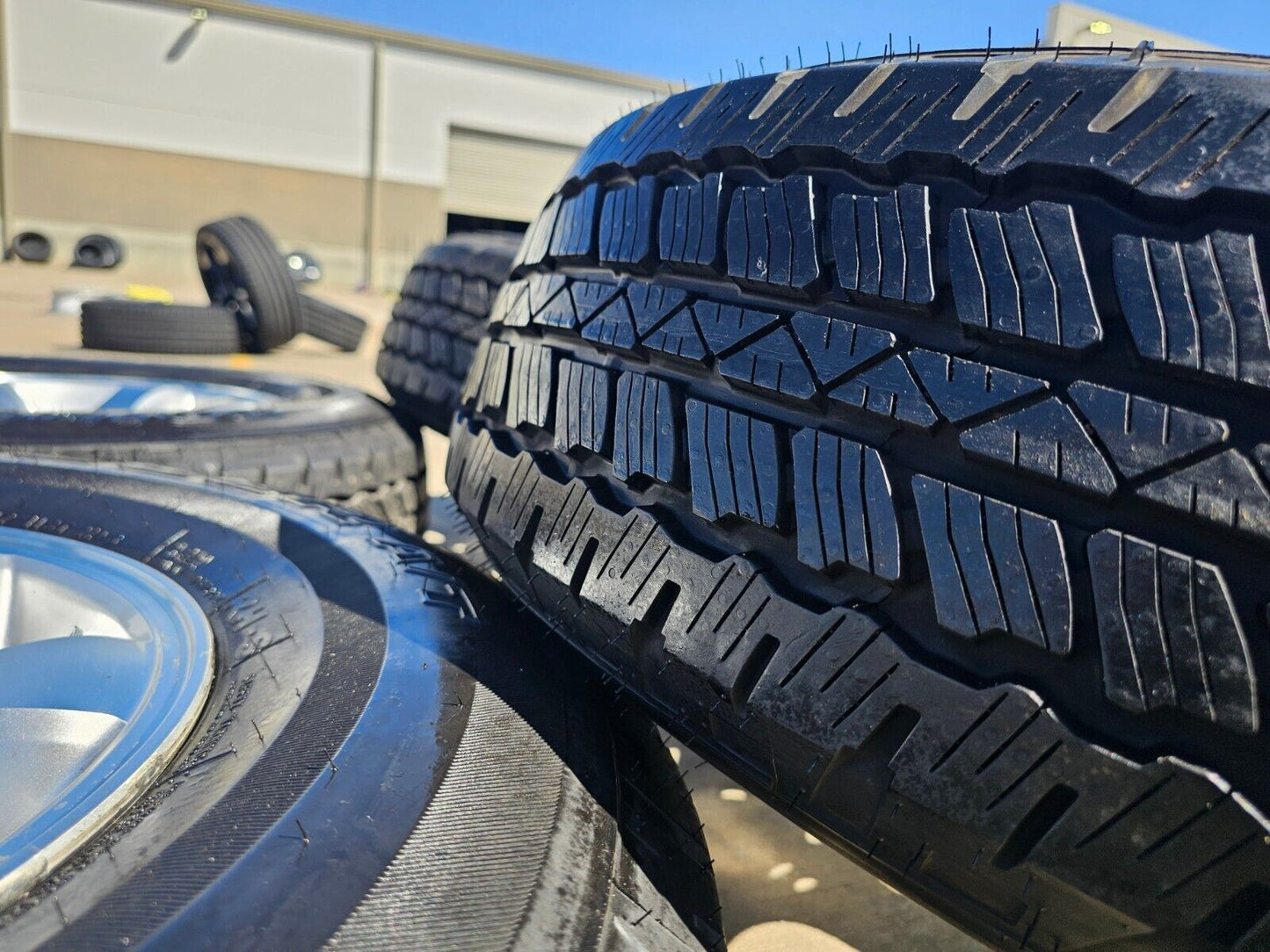 17" Toyota 4Runner Tacoma OEM wheels rims 69430 FJ tires