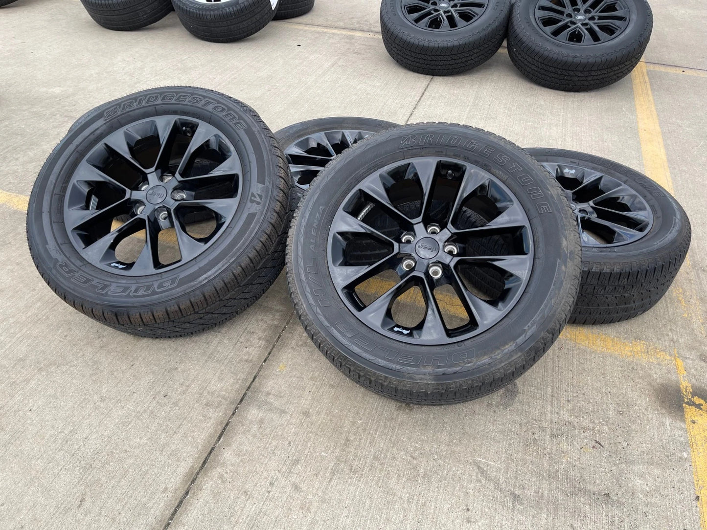20" Jeep Wrangler HIGH ALTITUDE 9262 96902 OEM wheels rims Gladiator BRIDGESTONE