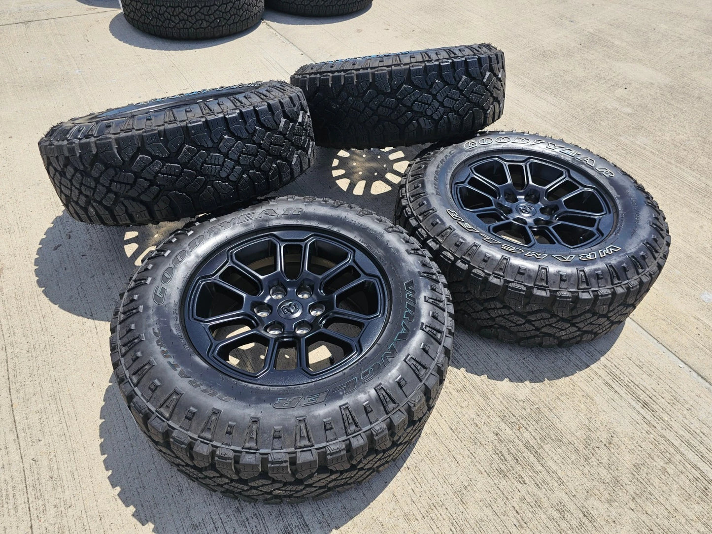 18" Dodge Ram 1500 Rebel Black OEM wheels rims 2023 2024 2025 DURATRAC A/T