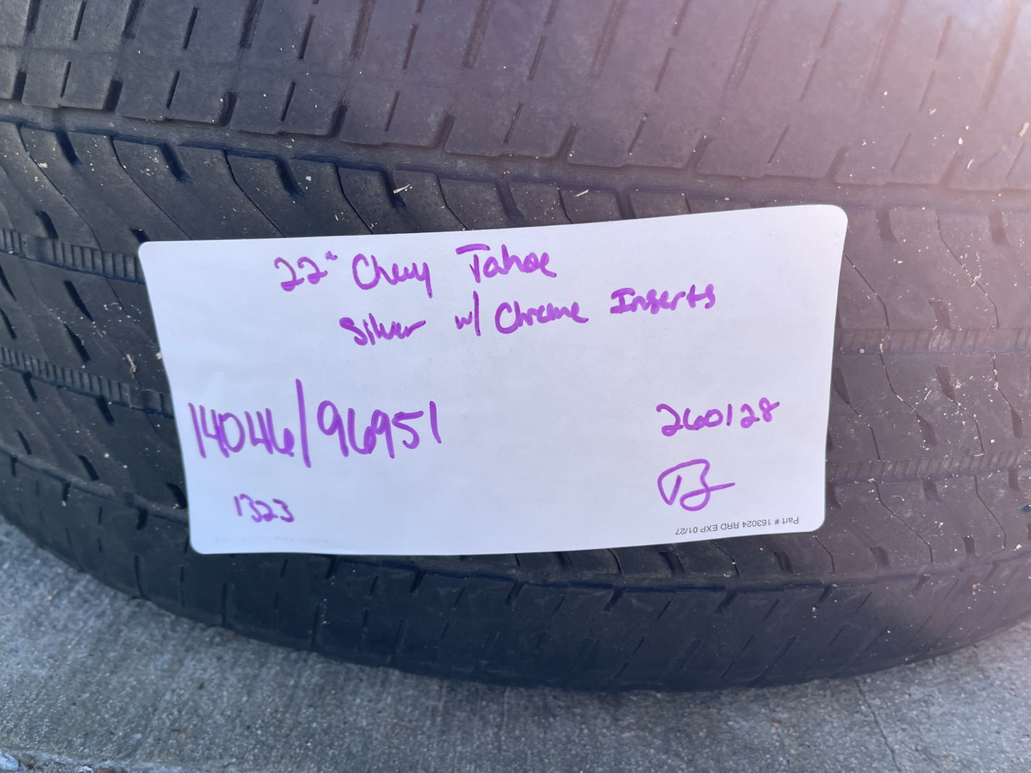 22" Chevy Tahoe RST Premier OEM wheels rims 14046 96951 Silverado Suburban