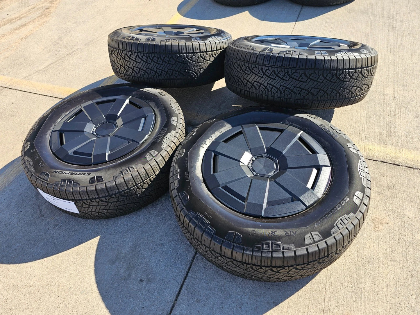 (1) 20" Tesla Cyber Truck OEM black wheelsrim tire 2024 2025 Cybertruck NEW