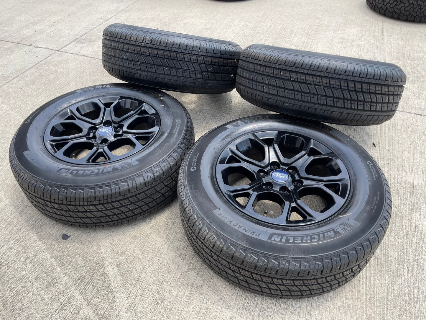 18" Ford F-150 OEM rims wheels 10438 Expedition 2023 2024 2025 2026 MICHELIN NEW