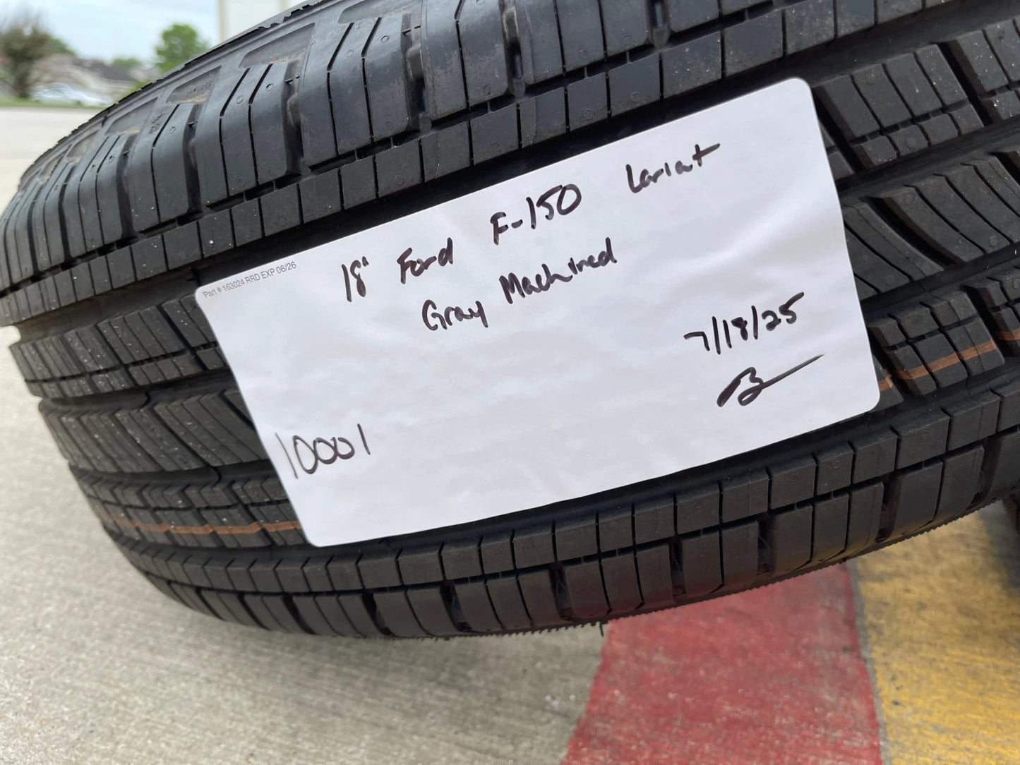 18" Ford F-150 Expedition OEM rims wheels 10001 tires NEW MICHELIN