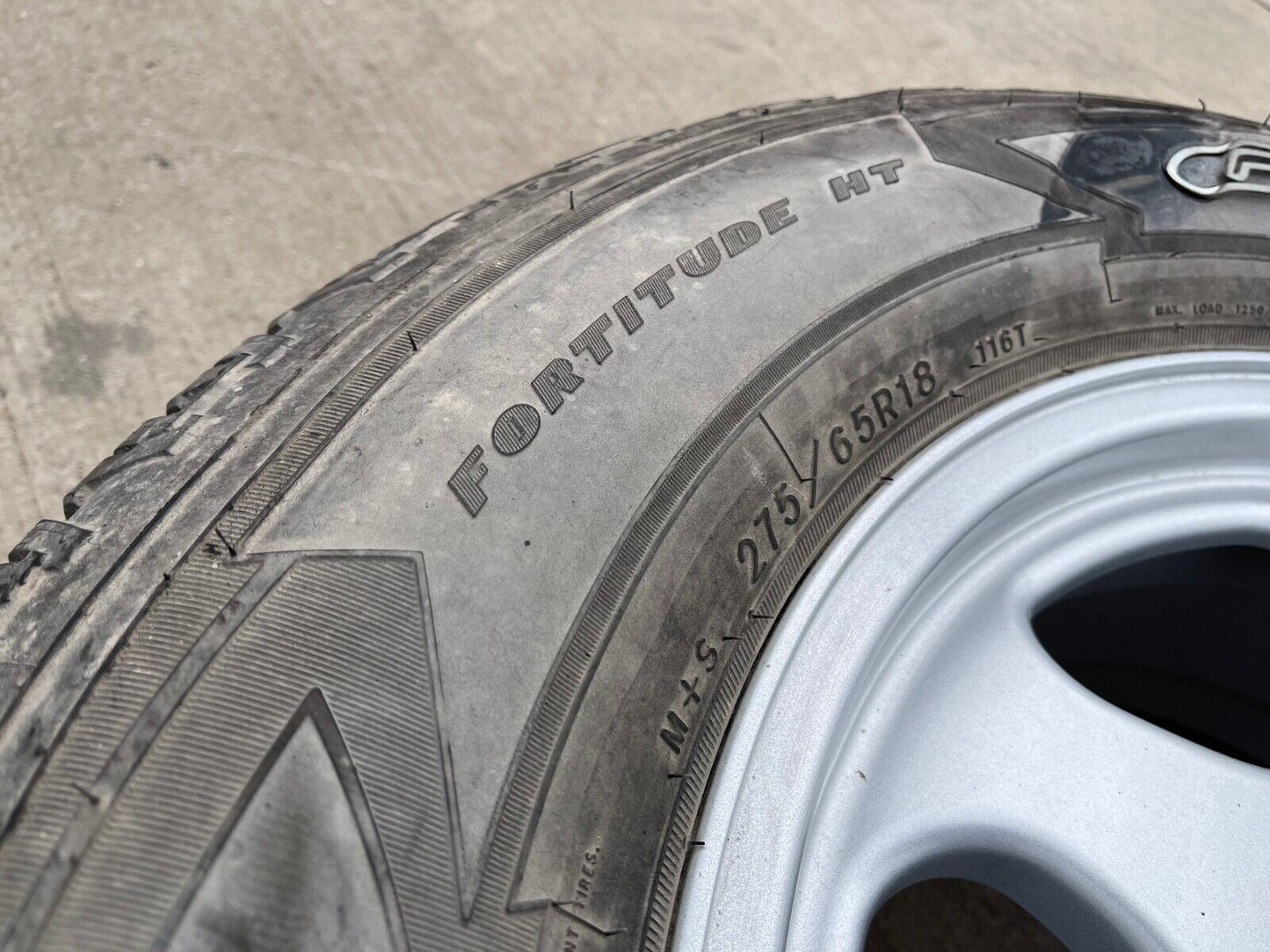 18" Ford F-150 OEM rim wheel tire spare Expedition Lincoln Navigator