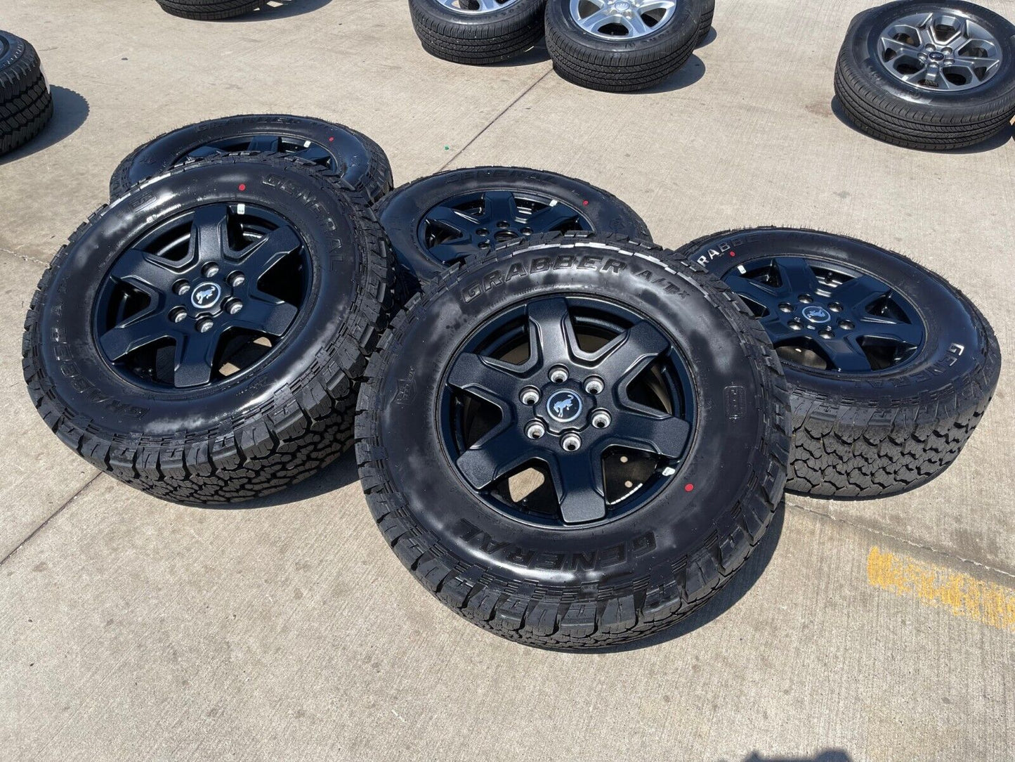 17" Ford Bronco wheels rims 95292 10383 SASQUATCH Ranger 2022 2023 2024 2025 NEW