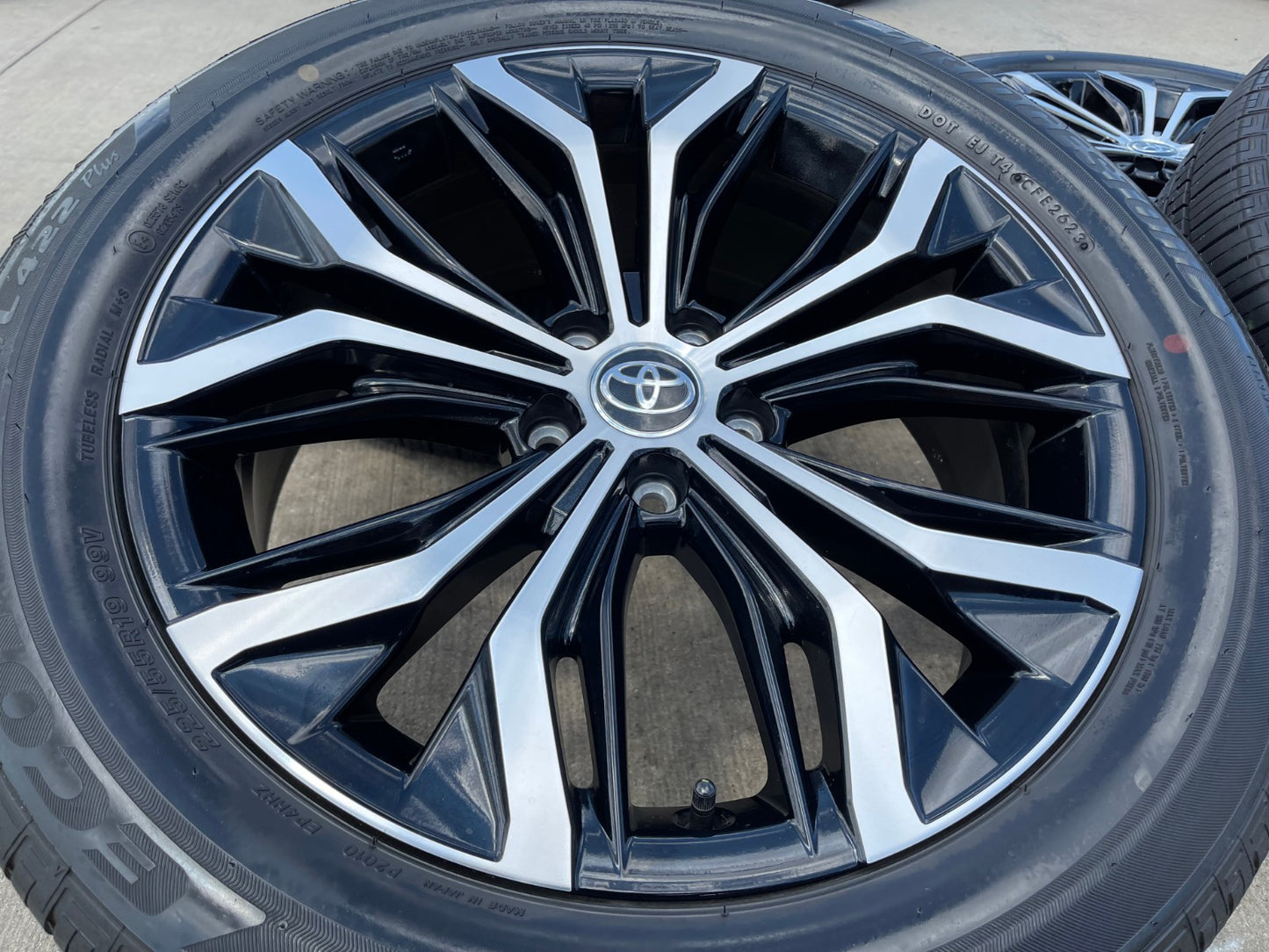 19" Toyota Crown OEM black wheels rims 75330 Camry Avalon Lexus 2023 2024 2025