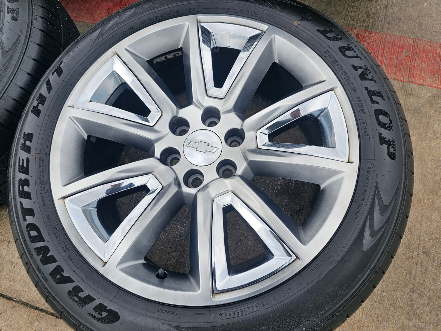 22" Chevy Tahoe Silverado Suburban LTZ chrome 5696 OEM wheels rims