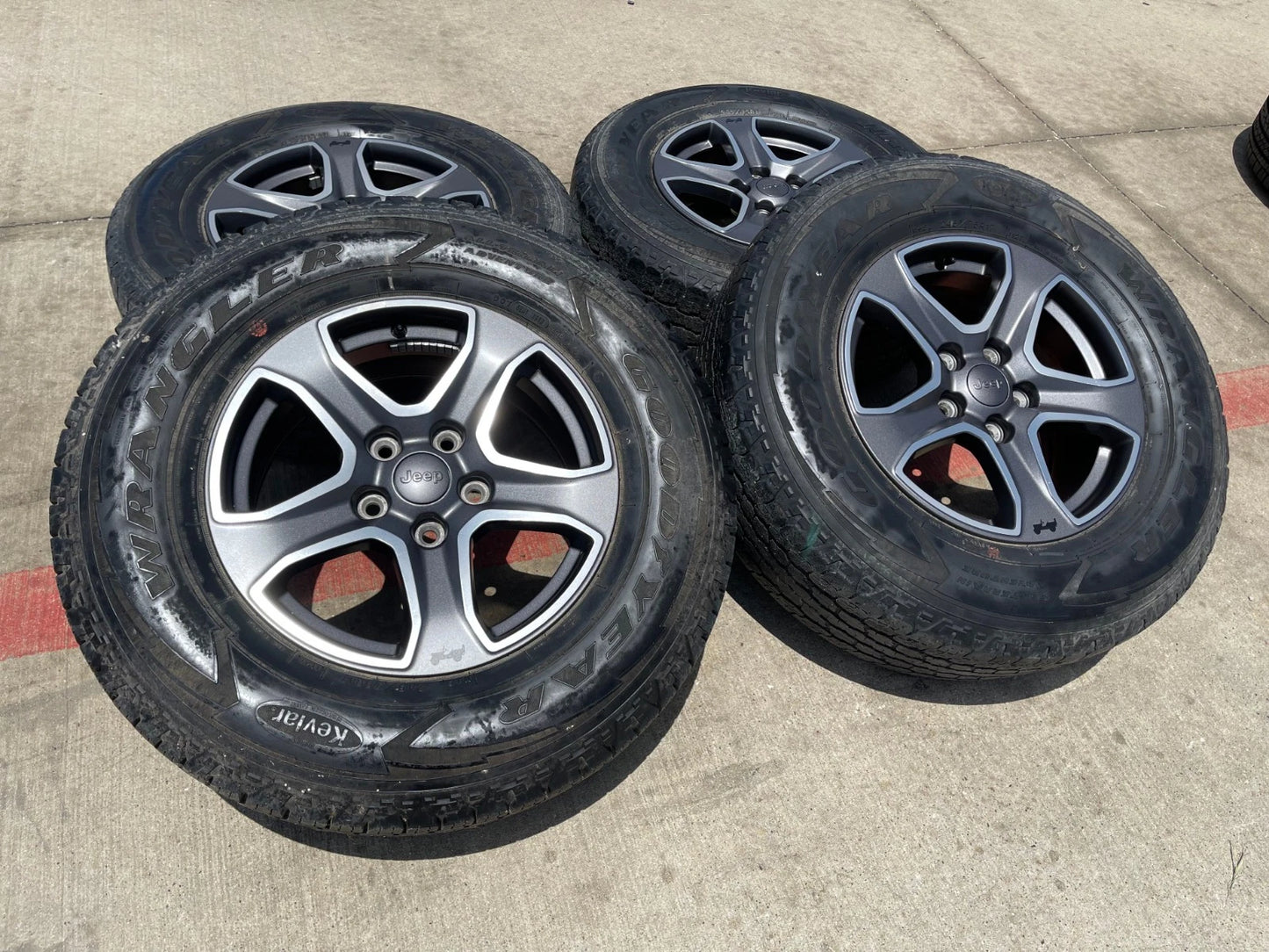 17" Jeep Wrangler Rubicon OEM wheels rims 9217 Gladiator GOODYEAR