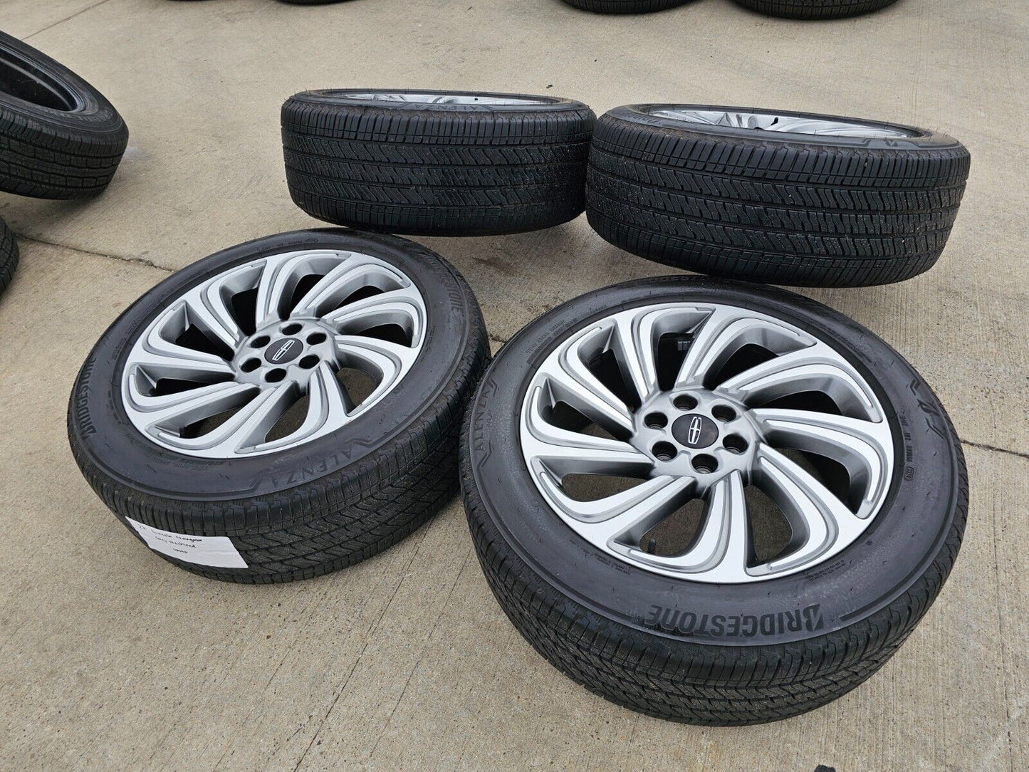 22" Lincoln Navigator BLACK LABEL OEM rims wheels 2022 2023 2024 10497
