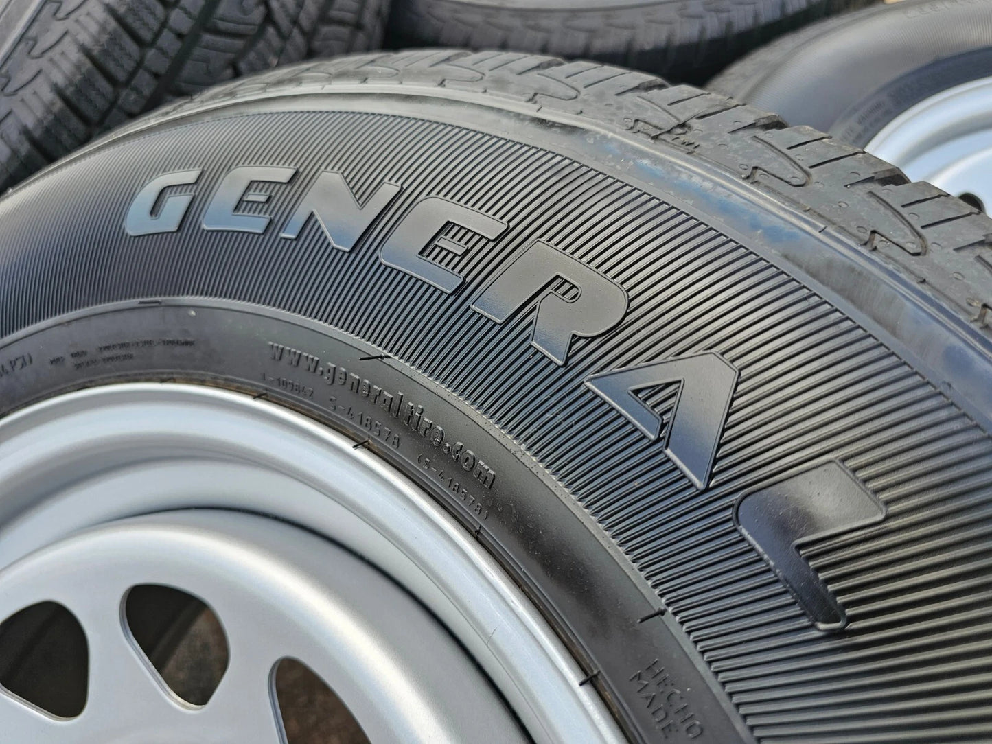 17" GMC Sierra Chevy Silverado OEM wheels rims tires 8130 Yukon NEW