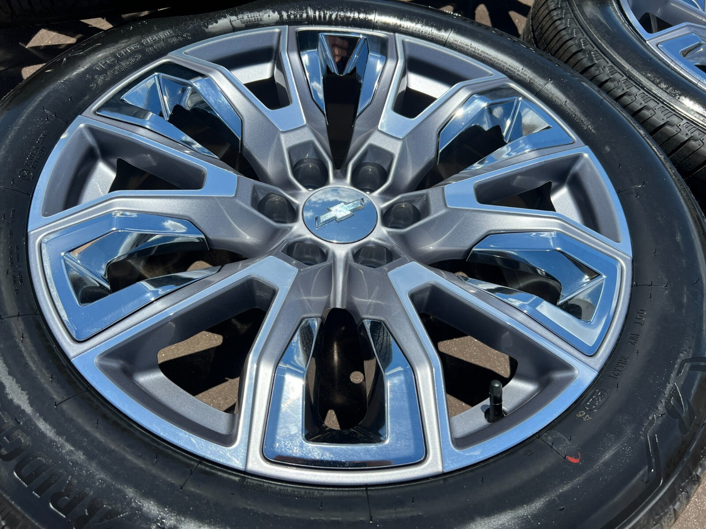 22" GMC Yukon Chevy Tahoe Escalade OEM chrome 95513 wheels rims NEW