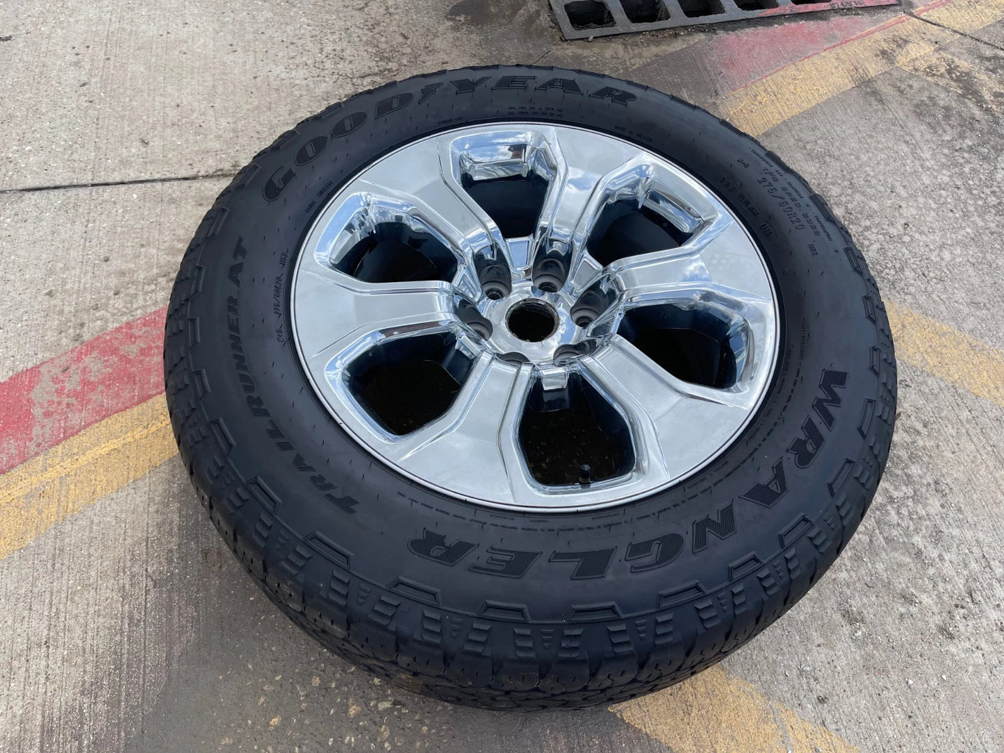 20" Dodge Ram 1500 OEM Laramie CHROME 2679 wheel rim tire 2022 2023 2024 2025