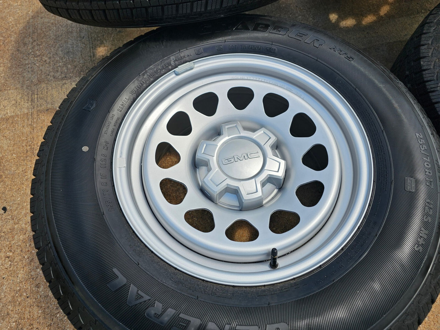 17" GMC Sierra Chevy Silverado OEM wheels rims tires 8130 Yukon NEW