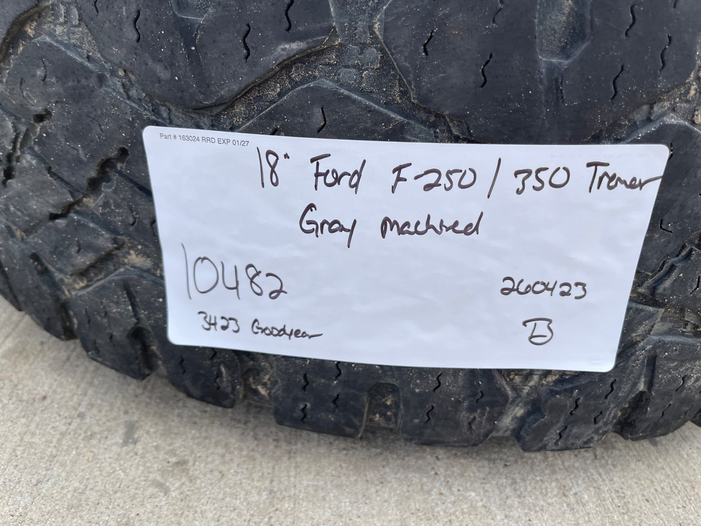 18" Ford F-250 F-350 OEM TREMOR rims wheels 10482 tires DURATRAC R/T 35"