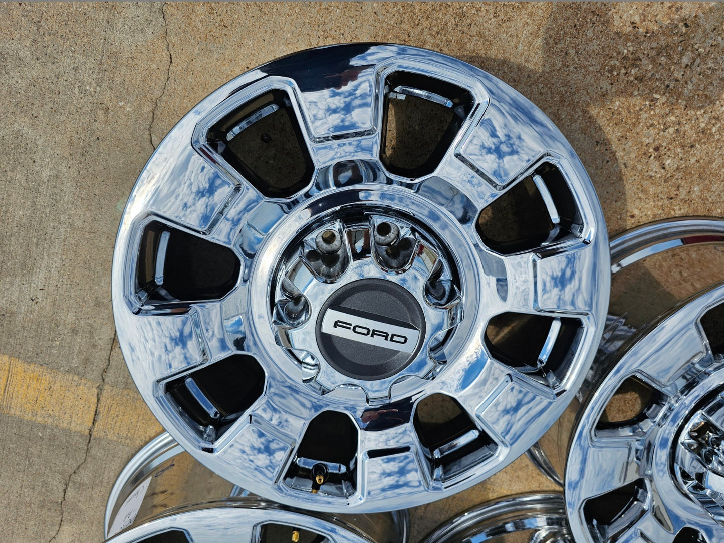 20" Ford F-250 F-350 OEM Lariat 10295 25085 10552 wheels rims 2024 2025 2026