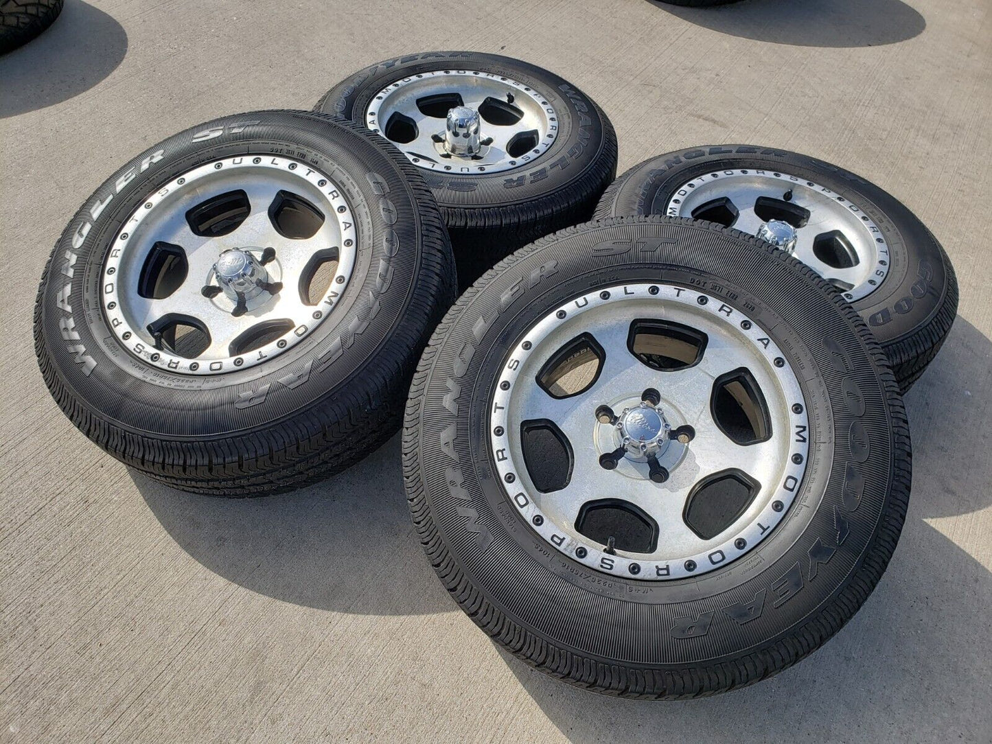16x7 Ultra Motorsports Type 175 Jeep Wrangler wheels rims tires 5x5 5x127