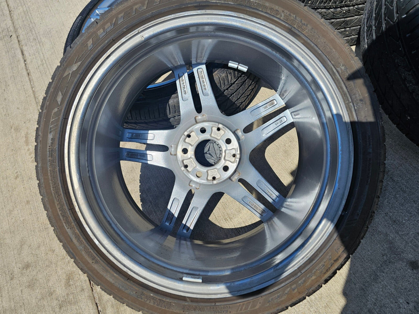 19" Mercedes E350 AMG C E S Class OEM 85541 wheels rims tires
