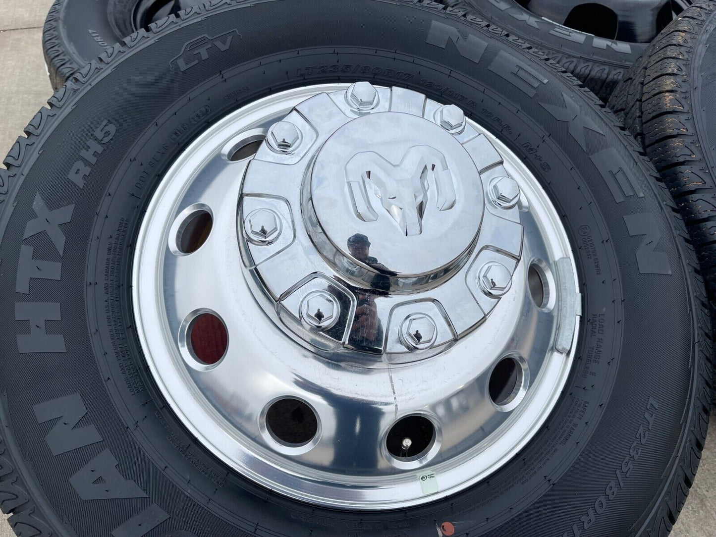 17" Dodge Ram 3500 Dually Laramie 8x200 wheels rims 2701 2702 OEM 2024 2025 NEW