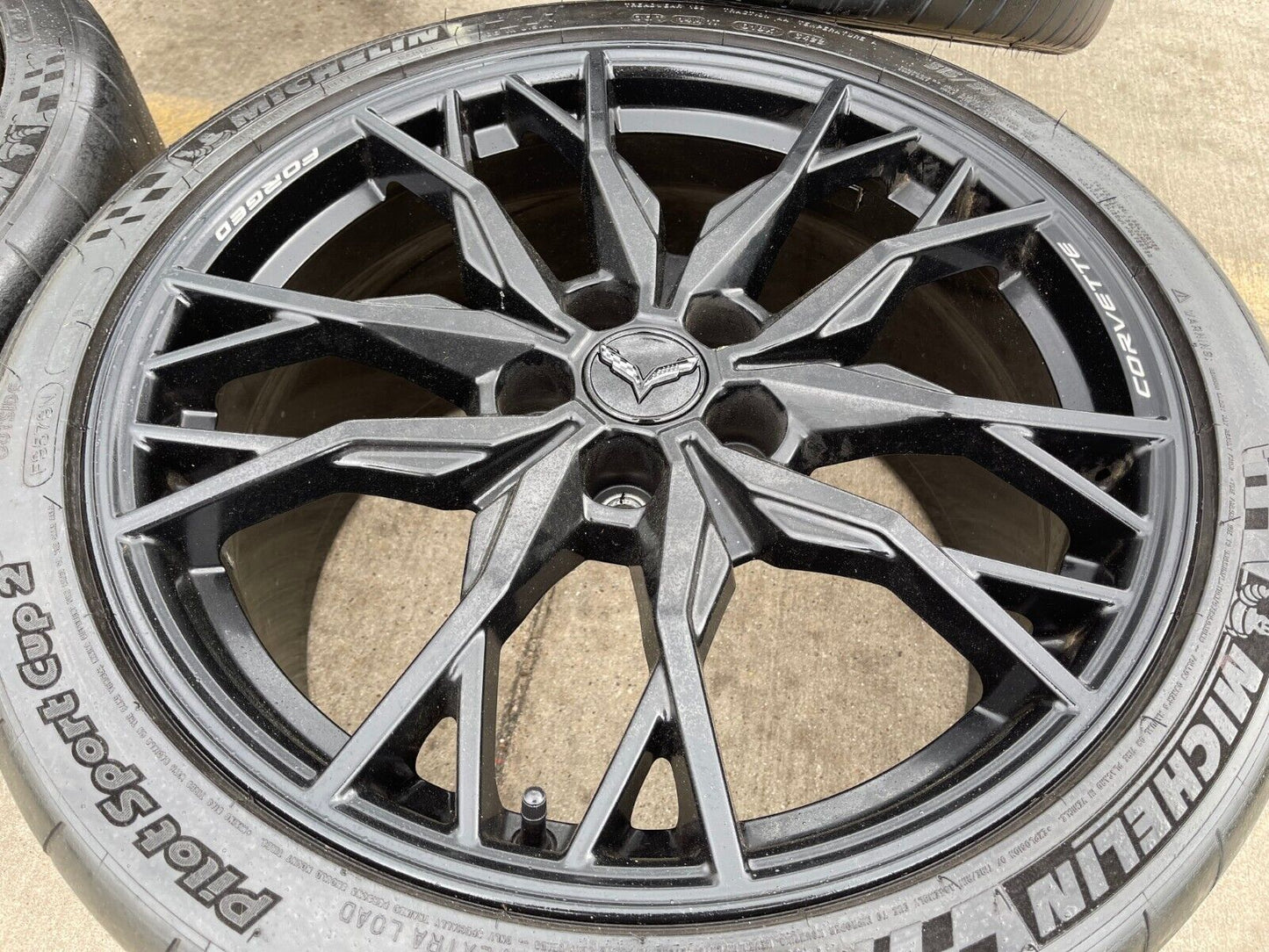 19" + 20" Chevy Corvette Z06 C8 OEM wheels rims 8057 8058 FORGED