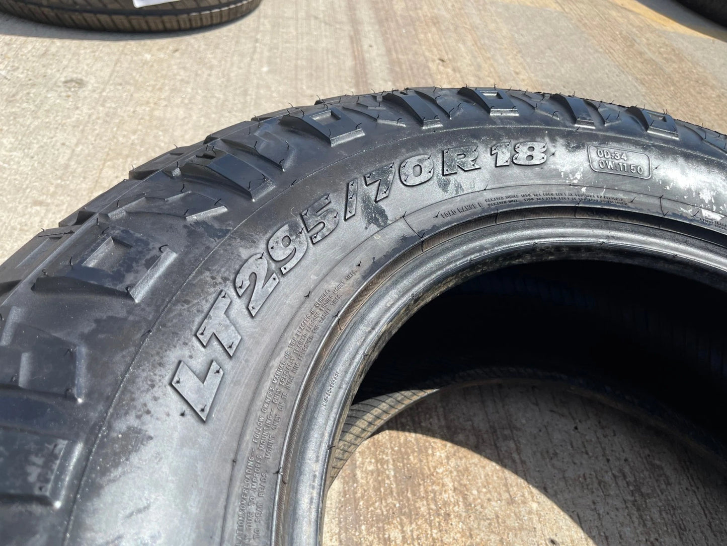 (1) 295/70/18 Nitto Ridge Grappler R/T tire 126Q E LT 10 PLY