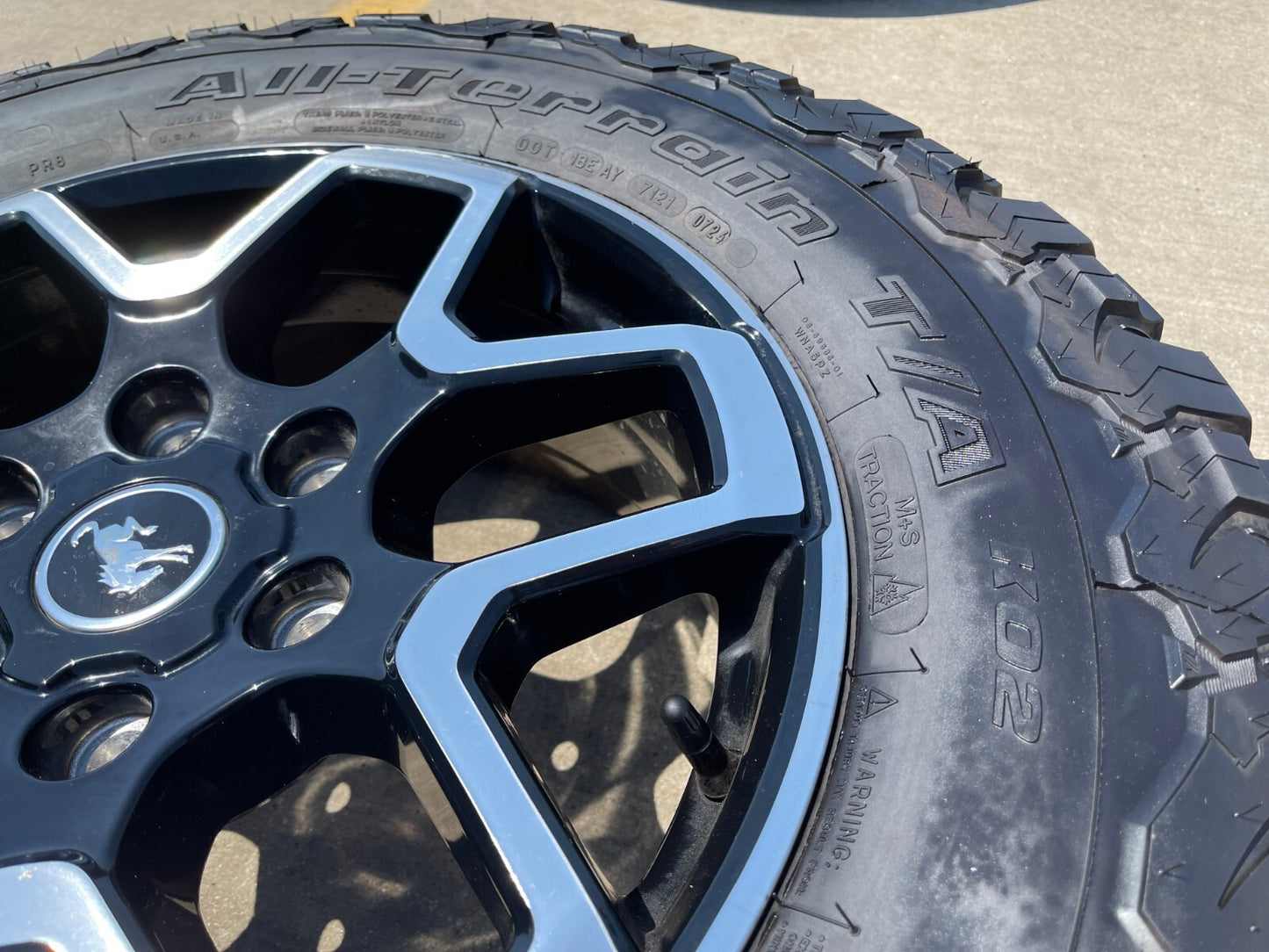 18" Ford Bronco wheels rims black 95213 Ranger tires 2024 2025 NEW BFG KO2 A/T