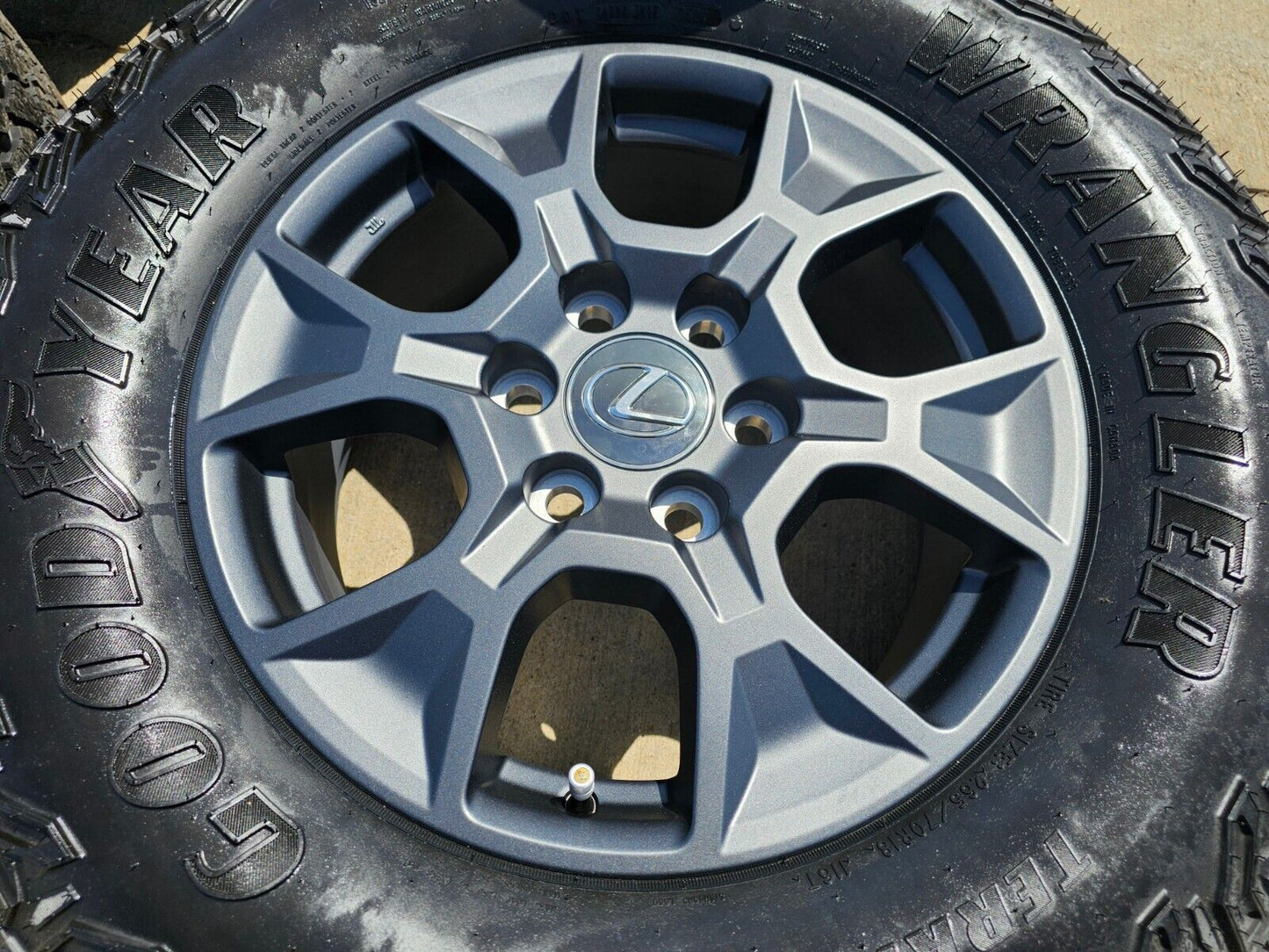 18" Lexus GX550 OEM wheels rims Toyota Land Cruiser Tundra Sequoia 2024 2025 R/T