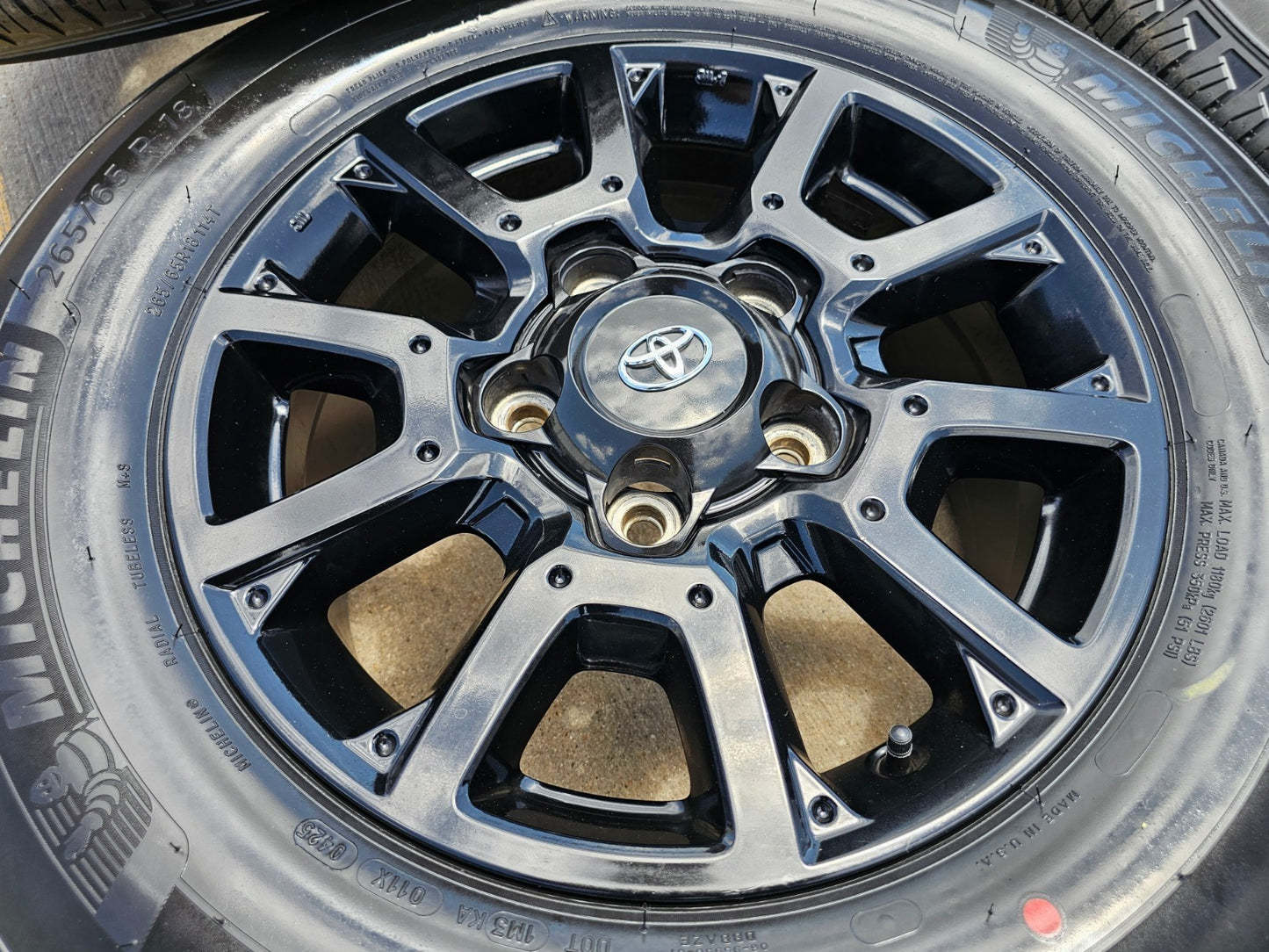 18" Toyota Tundra Sequoia TRD PRO black OEM wheels rims 75157 NEW MICHELIN