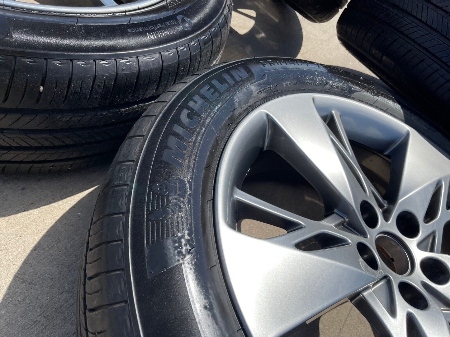 19" Hyundai Genesis GV70 GV80 GV90 OEM 71039 wheels rims 2022 2023 2024 2025