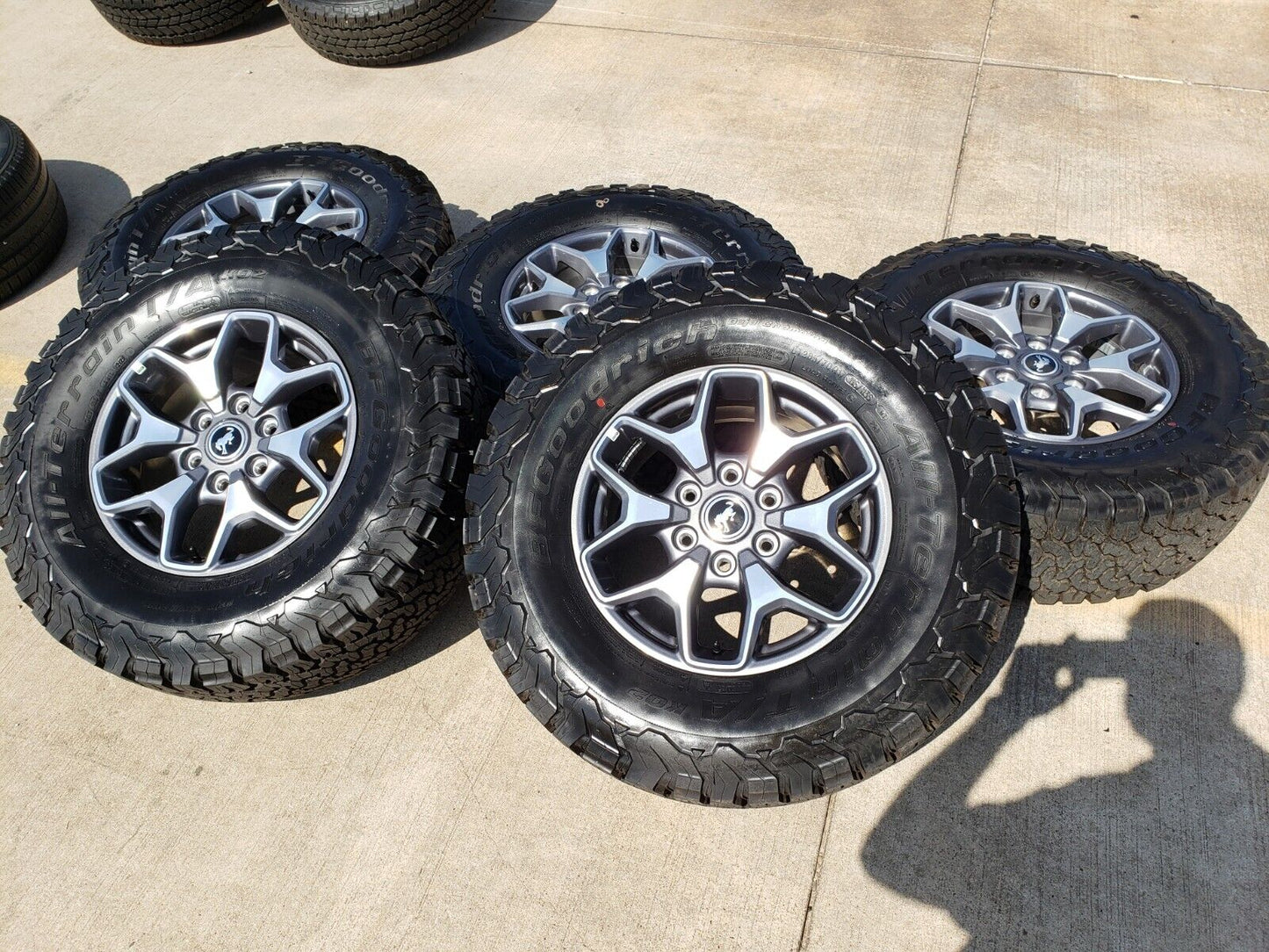 17" Ford Bronco wheels rims SASQUATCH Ranger 95229 10387 BFG 2024 2025 2026 NEW
