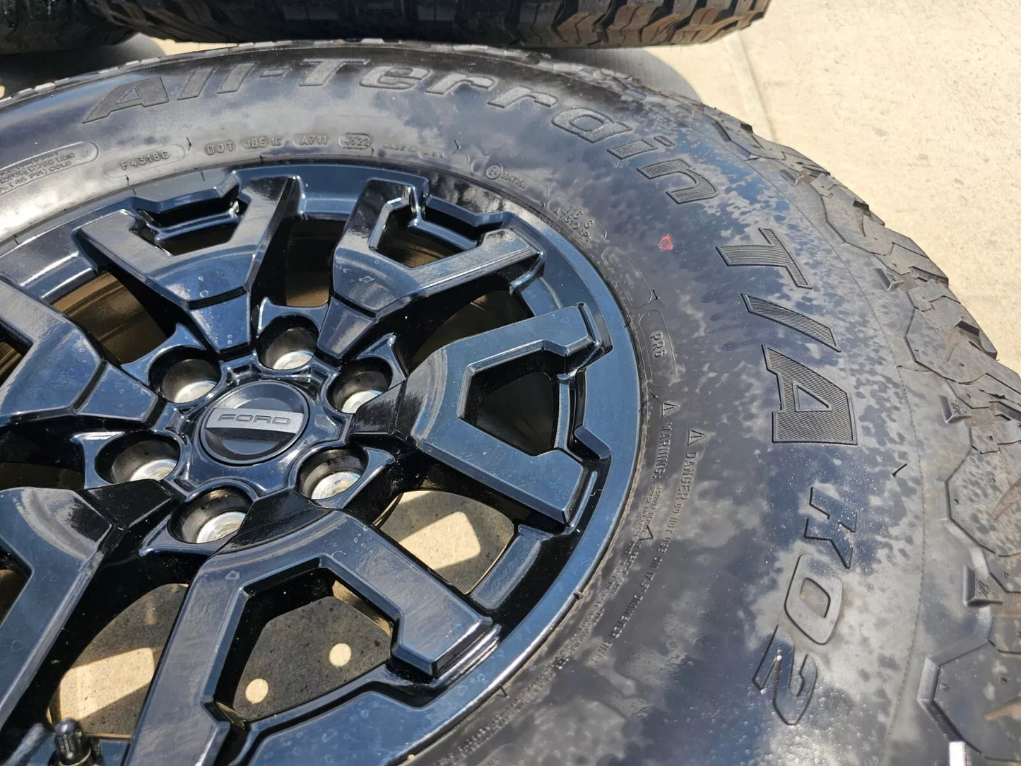17" Ford F-150 Raptor Bronco OEM rims wheels 10461 tires 37" BFG NEW