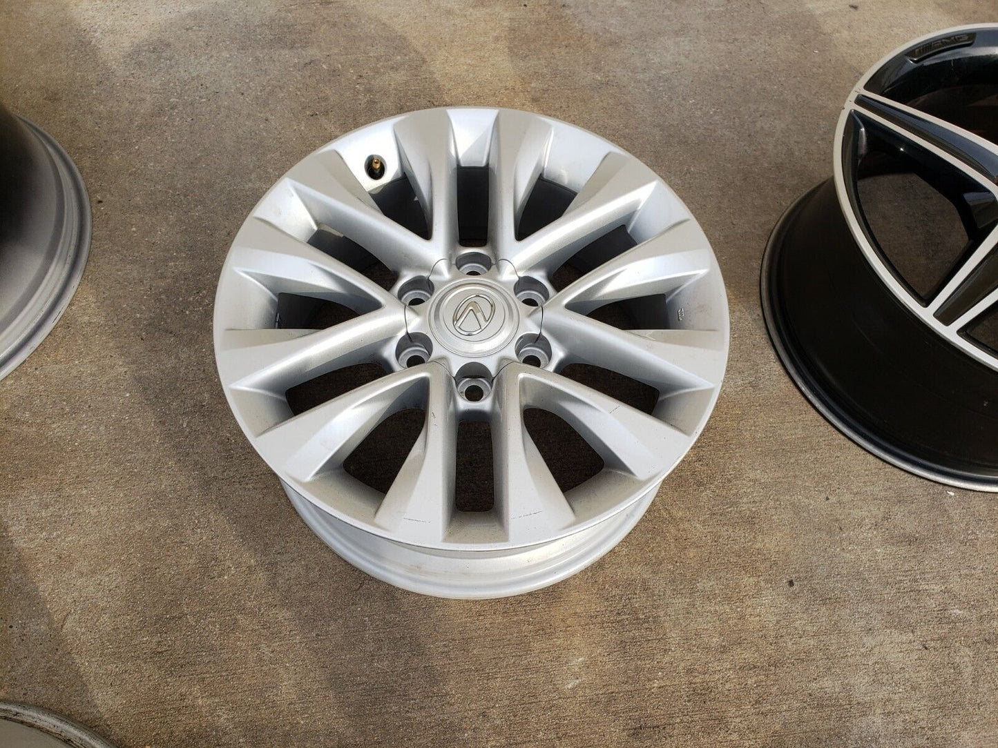 18" Lexus GX460 GX470 Tacoma 4Runner OEM 74297 wheel rim 2020 2021 2022 2023