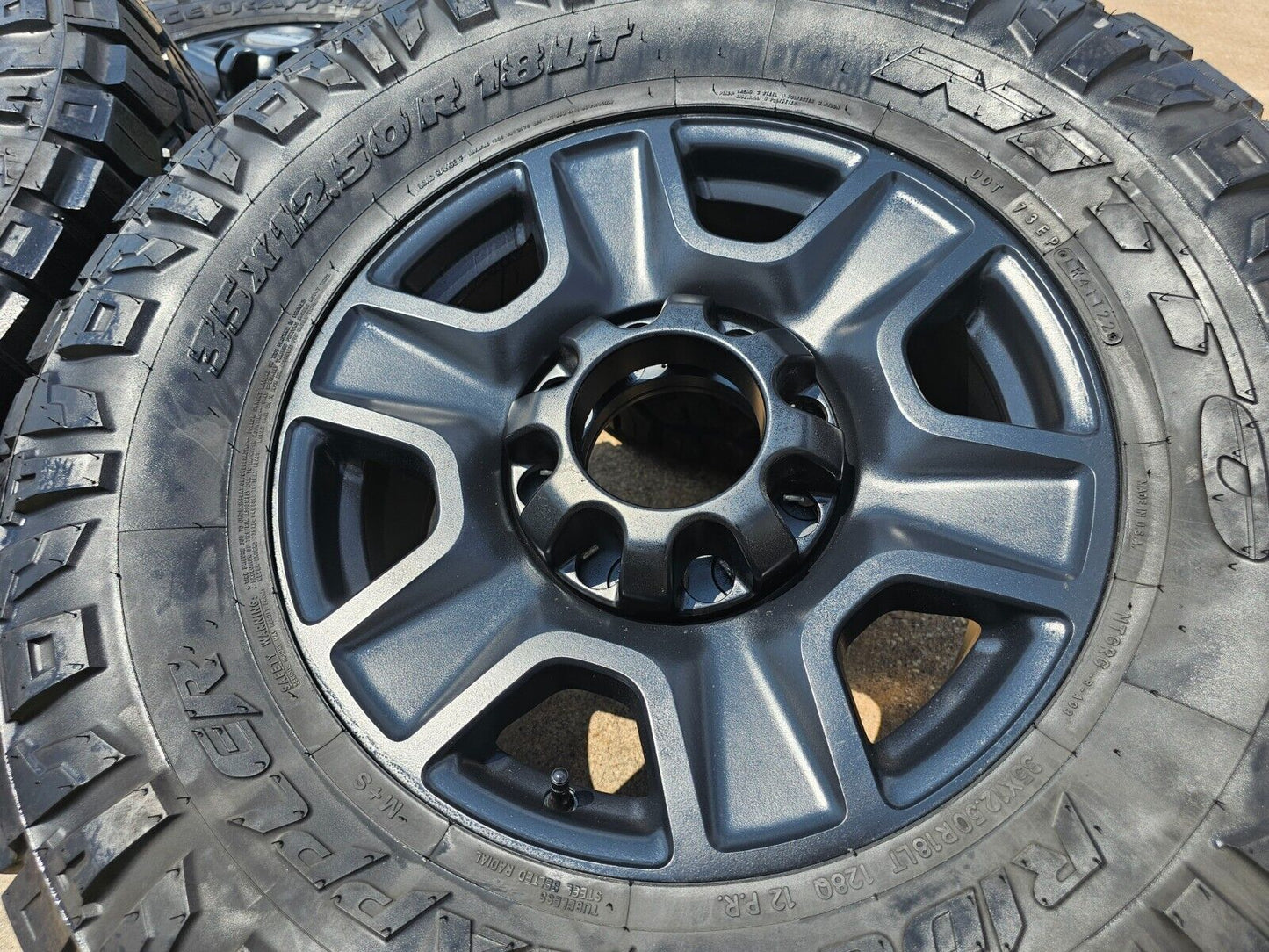 18" Ford F-250 F-350 TREMOR FX-4 OEM black wheels 10298 tires 35"