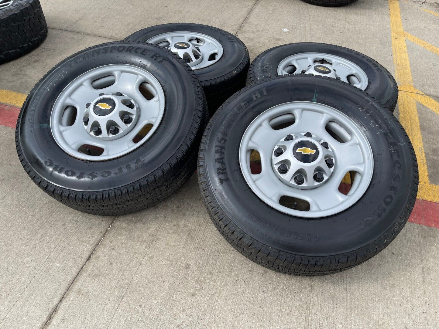 17" Chevy Silverado GMC Sierra 2500 OEM 8095 wheels 2021 2022 2023 2024 2025 NEW