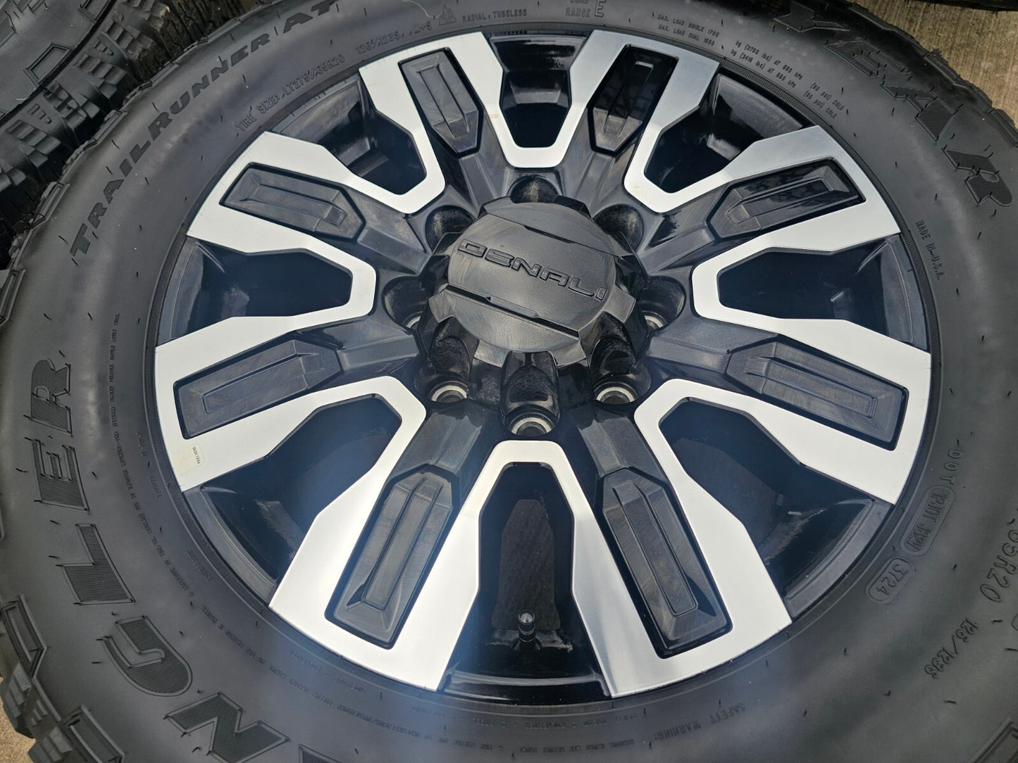 20" GMC Sierra DENALI ULTIMATE 2500 3500 OEM wheels rims 5958 Chevy