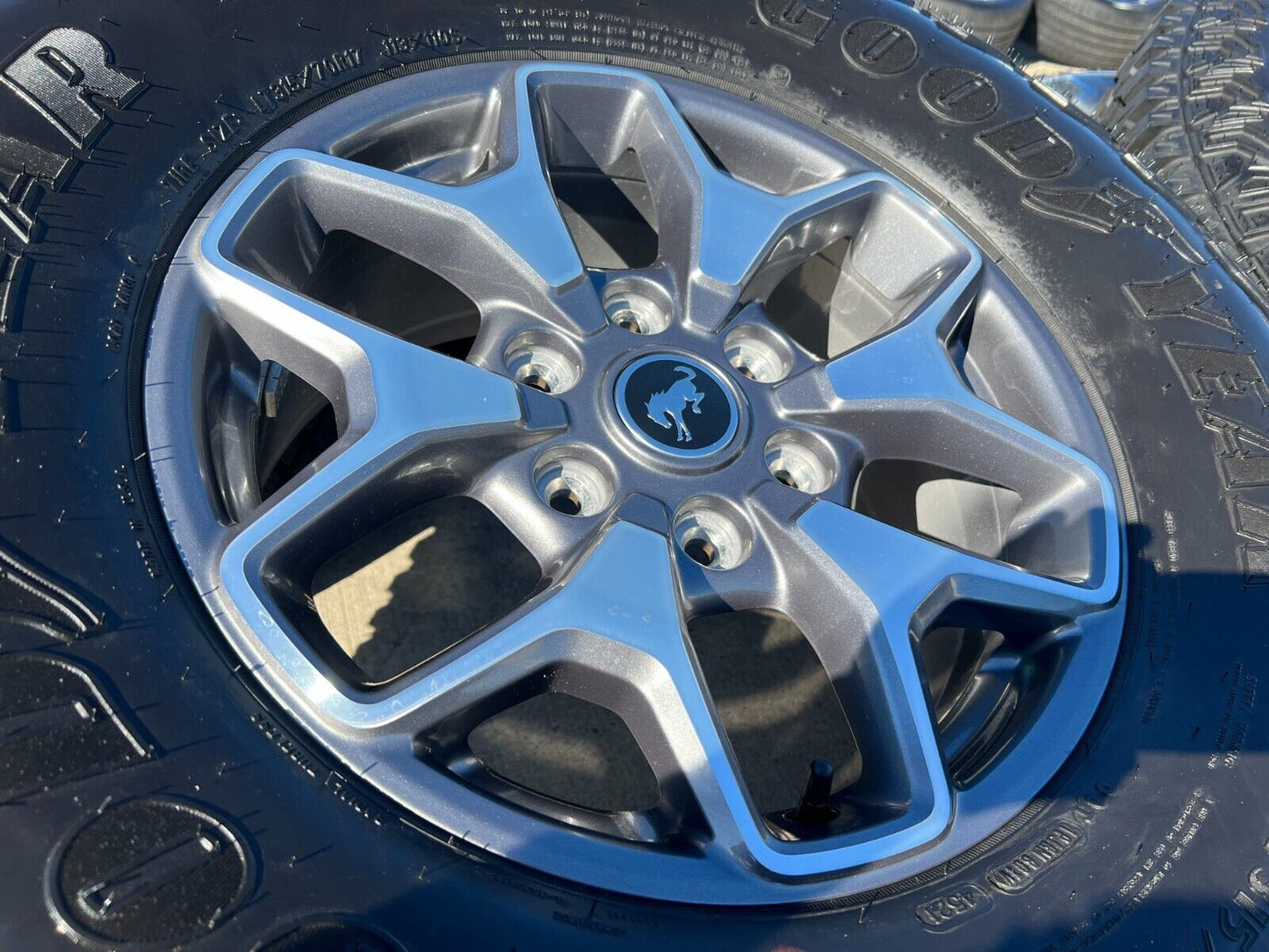17" Ford Bronco Badlands wheels rims 95229 10387 Ranger 35" tires 2023 2024 2025