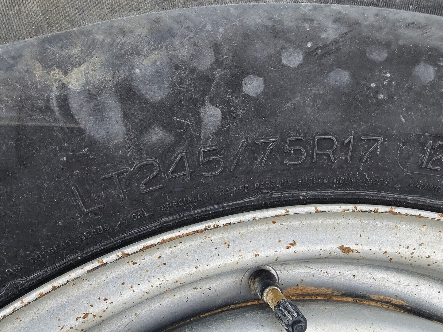 17" Ford F-250 F-350 OEM 3828 wheel rim 2020 2021 2022 2023 2024 2025 MICHELIN