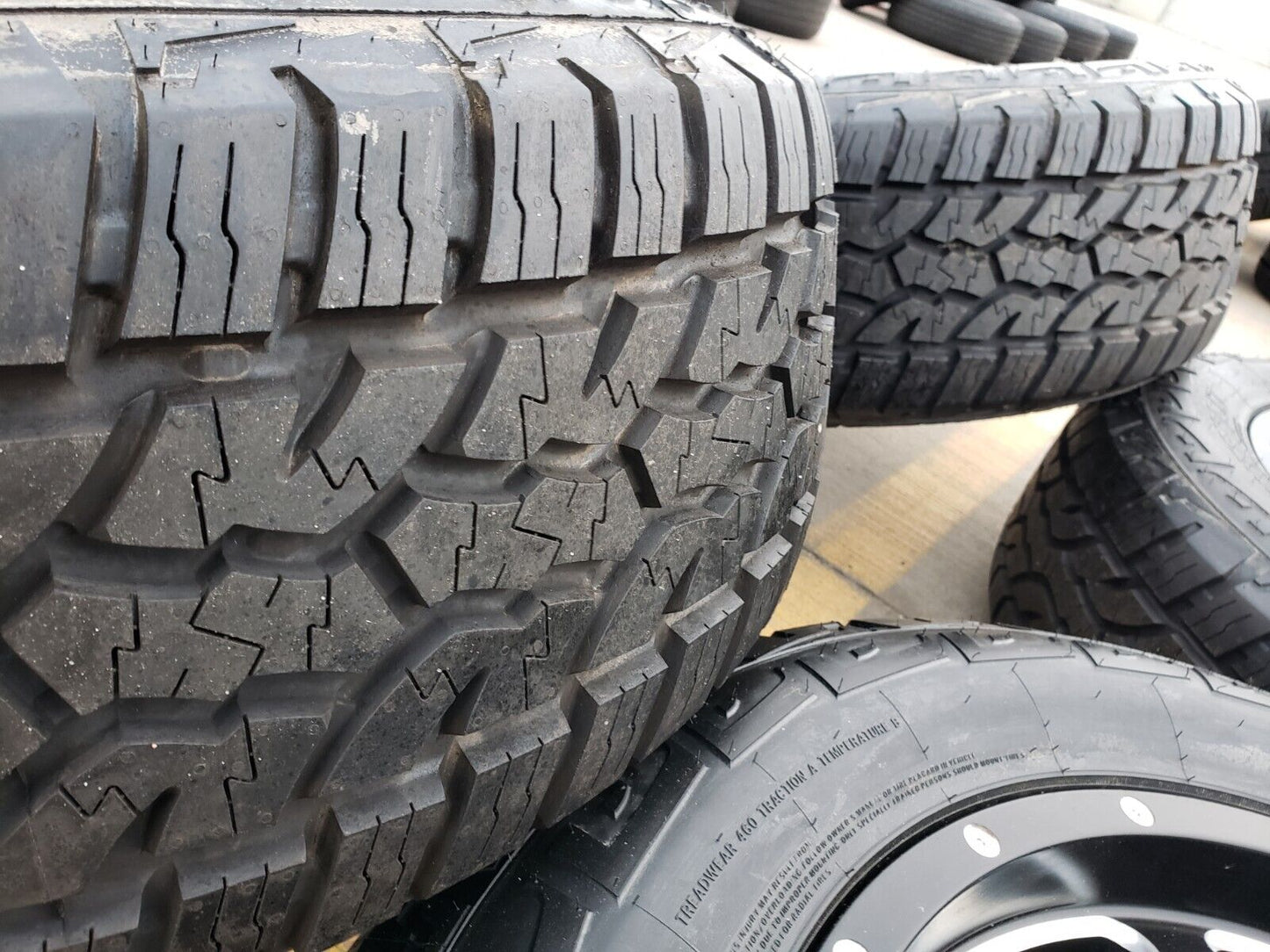 20x9 Fuel Jeep Maverick Wrangler Gladitor wheels rims 33" tires 5x127 5x112