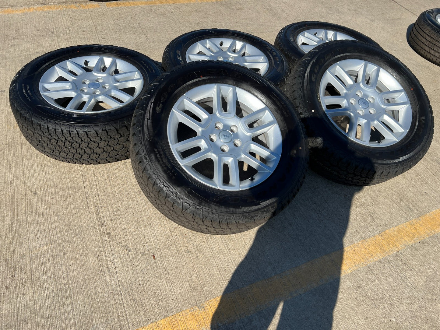 19" Land Rover DEFENDER Range Rover OEM wheels rims 72350 A/T 2023 2024 2025 NEW