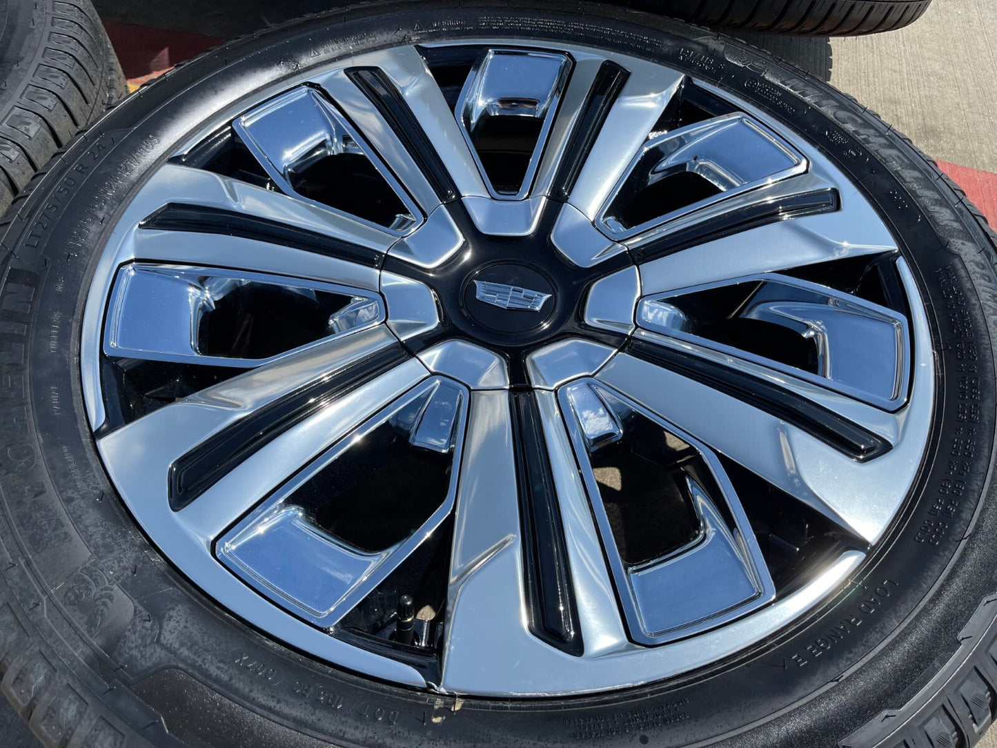 24" Cadillac Escalade IQ PLATINUM EV OEM 8x165 wheels rims Hummer 2500 2025 NEW