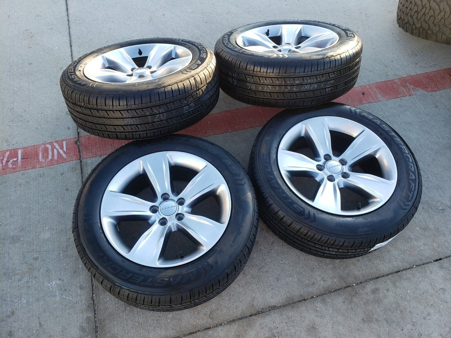 18" Dodge Charger Challenger Chrysler 300 OEM 2521 wheels rims tires NEW