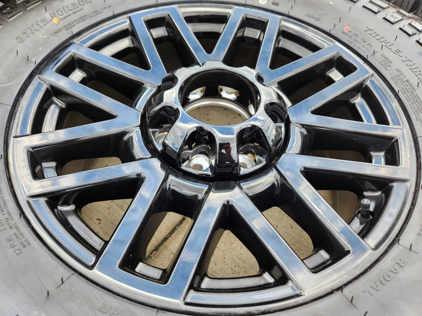 20" Ford F-250 F-350 OEM Black rims wheels tires 10201 TREMOR 2024 2025 NEW 37"