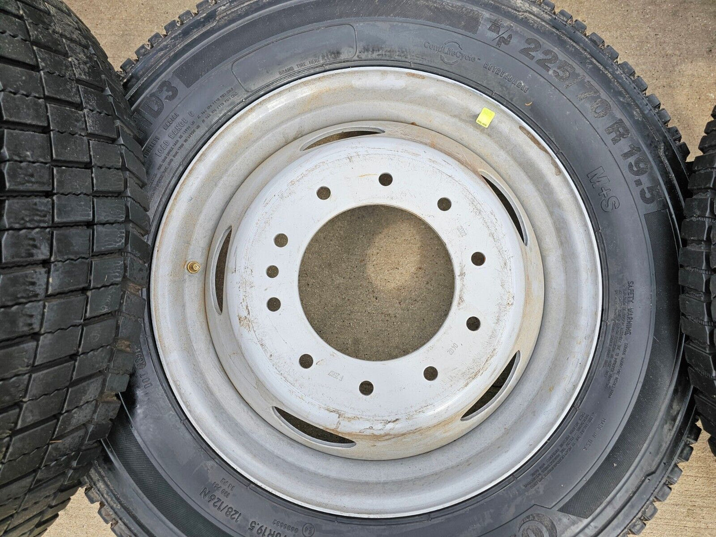19.5" Ford F-450 Dually F-550 rims wheels RAM 4500 OEM 10x225 2022 2023 2024 NEW