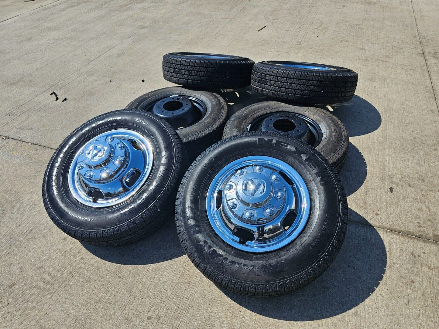 17" Dodge Ram 3500 Dually Laramie 8x200 wheels rims 2703 2704 OEM 2024 2025 NEW
