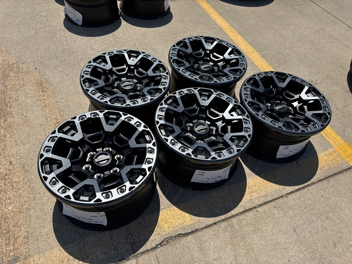 17" Ford F-150 Raptor R OEM BEADLOCK rims wheels 2024 2025