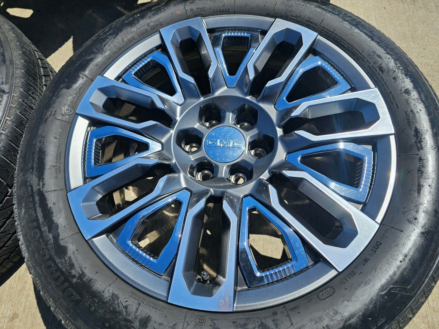 22" GMC Yukon Chevy Tahoe Escalade OEM 95486 wheels rims 2022 2023 2024 2025