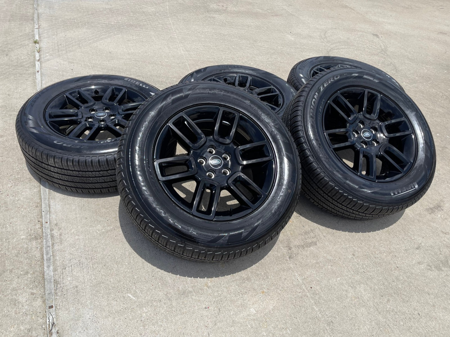 19" Land Rover DEFENDER Range Rover OEM 72350 wheels rims 2023 2024 2025 NEW