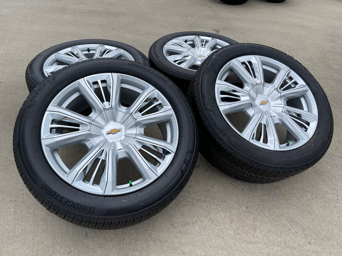 22" Chevy Tahoe RST OEM wheels rims 96951 Silverado Suburban 2023 2024 2025 NEW