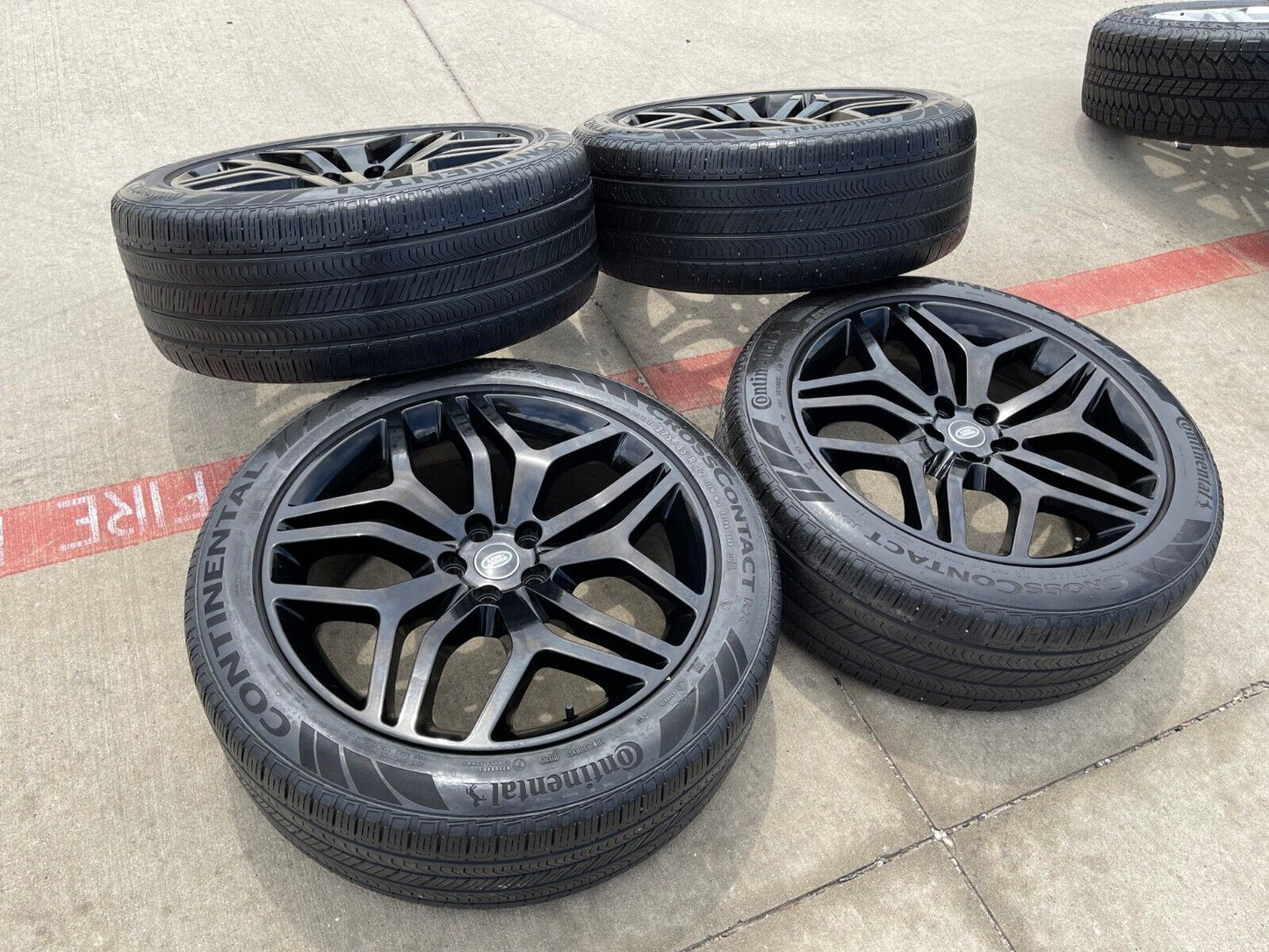 22" Land Rover DEFENDER OEM wheels rims 72255 72282 Range tires